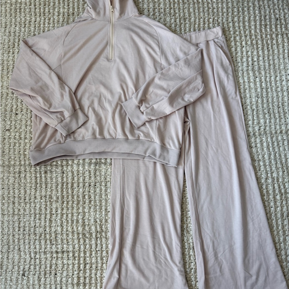 Beige Lounge Set